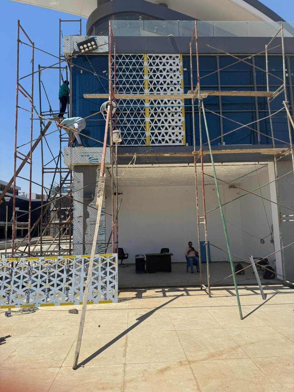 Seven Bond FR Cladding ongoing project Dubai Mall